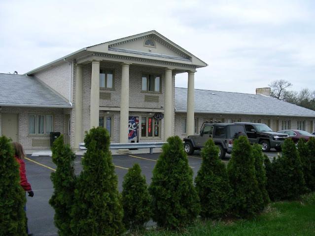 D-Lux Budget Inn Lemont מראה חיצוני תמונה